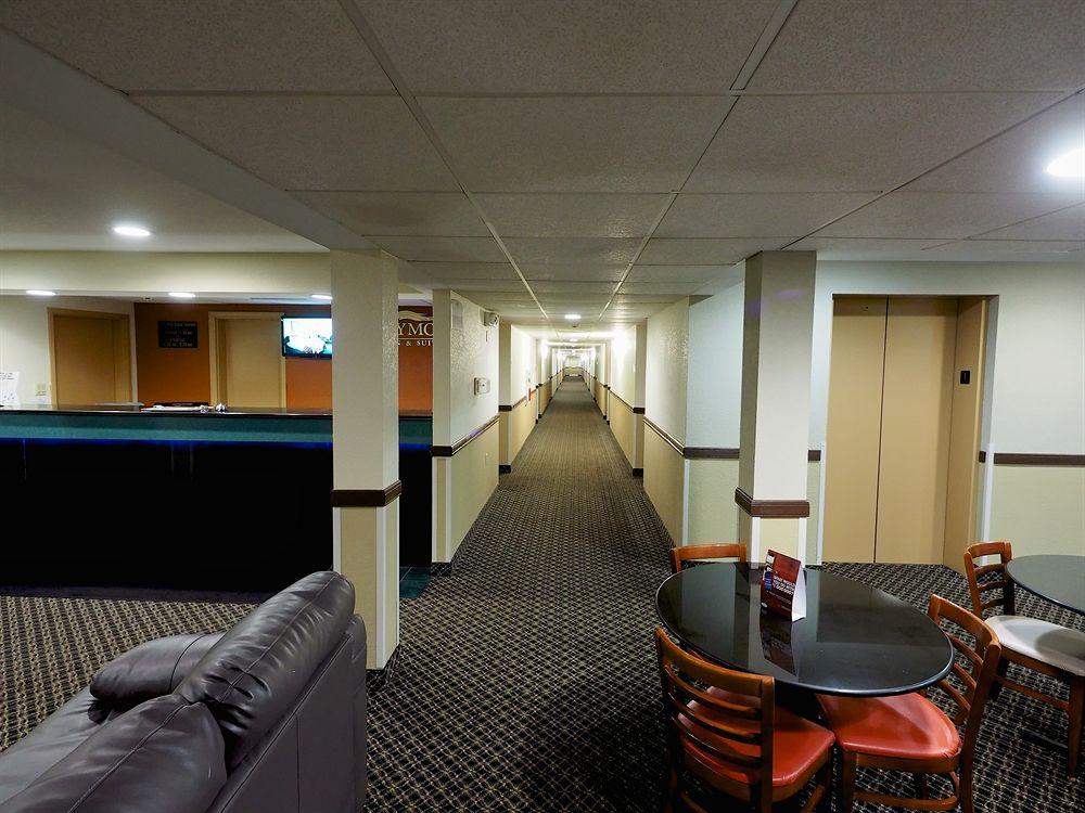 Super 8 By Wyndham Somerset Exterior photo